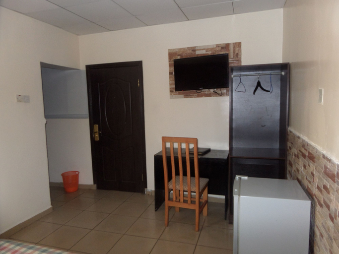 Others 5, Ivory Suites, AbujaMun