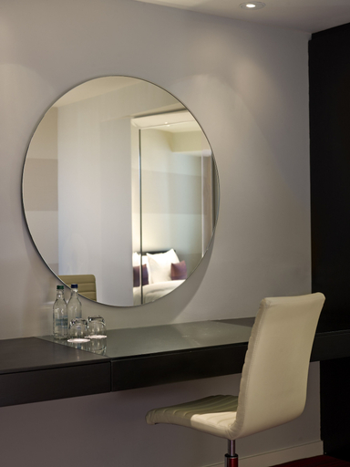 Bathroom 4, Park Plaza Nottingham, Nottingham