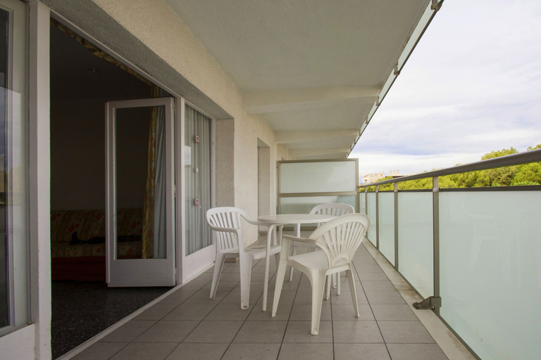 Others 5, Apartamentos Goya-68, Tarragona