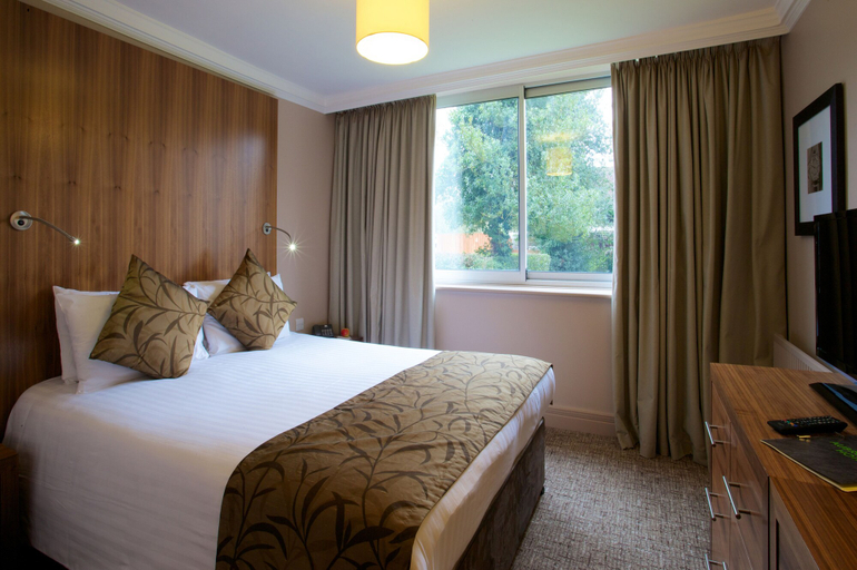 Bedroom 2, Aubrey Park, Hertfordshire