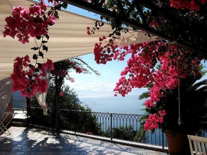 Others 2, B&B I Limoni, Salerno