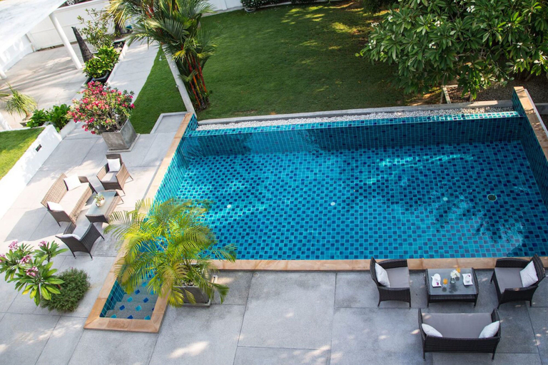 Sport & Beauty 5, Blissful Tropical Stay at SeaLaVie Villa, Pulau Phuket