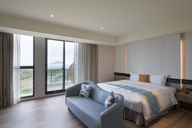 Bedroom 1, Lan Yang Seaview Hotel, Yilan
