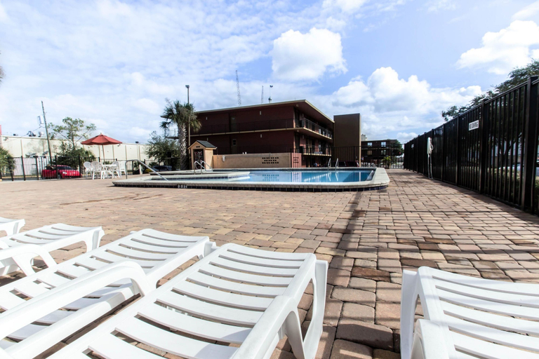 Exterior & Views 2, Suburban Studios International Drive, Orange
