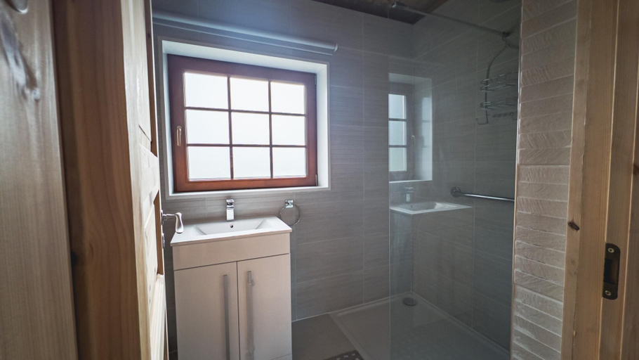 Bathroom 4, Aspen Lodge, Northumberland