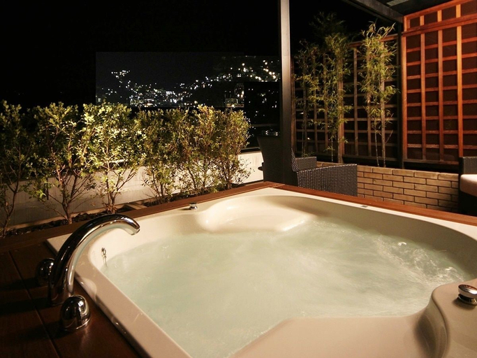 Bathroom 4, Atami Season Hotel, Atami