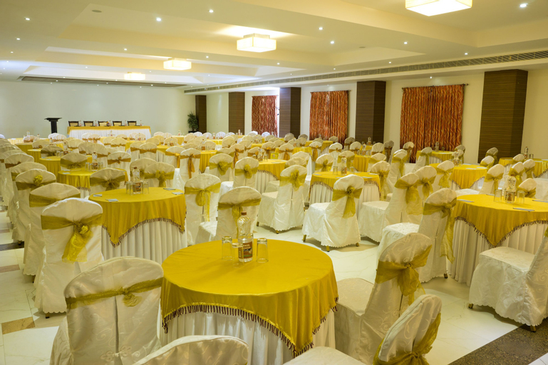 Business Facilities 24