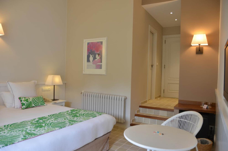 Bedroom 3, Hotel Playa Sol, Girona