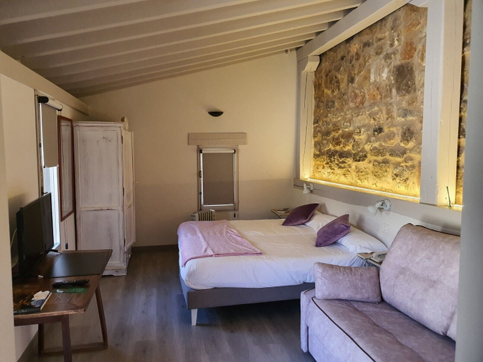 Bedroom 3, Posada Santa Maria la Real, Palencia