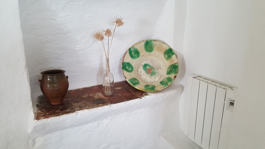Bathroom 4, Las Chimeneas, Granada