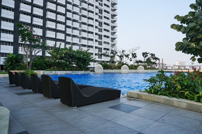 Sport & Beauty 3, Elegant Studio at West Vista Apartment with City View, West Jakarta
