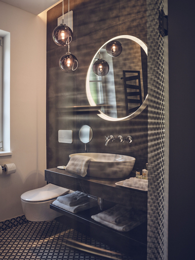 Bedroom 5, Seehotel Grundlsee, Liezen