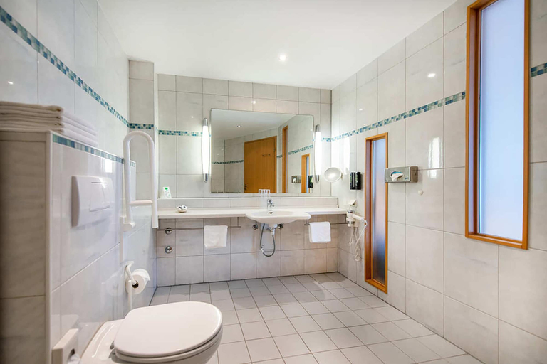 Bathroom 5, Diehls Hotel, Koblenz