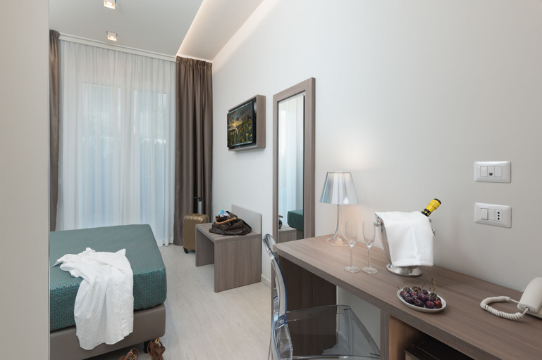 Bedroom 4, Hermes Hotel, Trapani