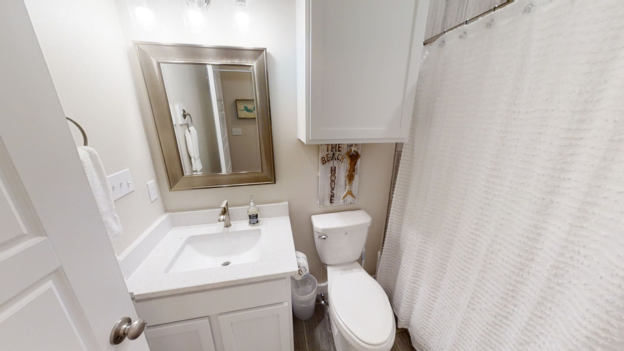 Bathroom 4, Mermaid Bay-15110, Nueces