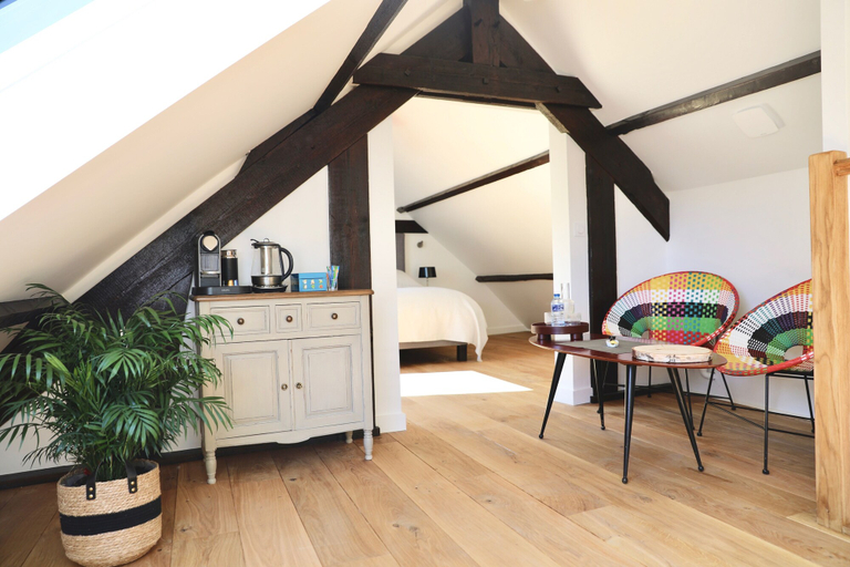 Bedroom 3, Glycines Country Guesthouse, Yvelines