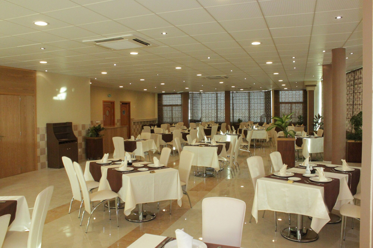 Food & Drinks 5, MauriCenter Hotel, Nouakchott