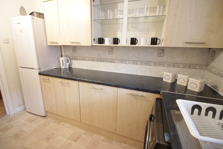 Others 3, BRU - Guest Apartment, London