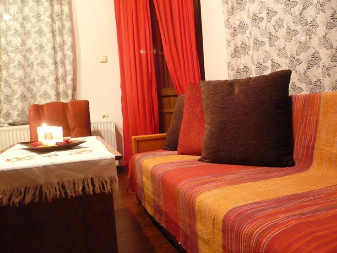 Bedroom 2, Philippos Hotel, West Macedonia