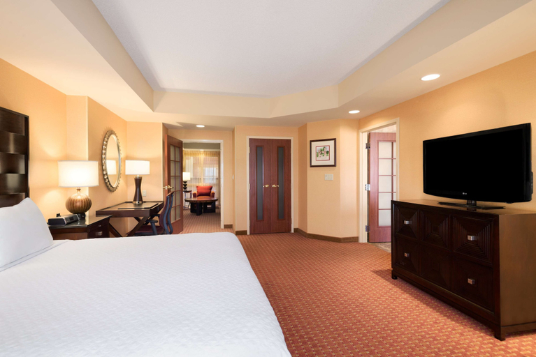 Bedroom 3, Embassy Suites by Hilton Norman Hotel & Conference Center, Cleveland