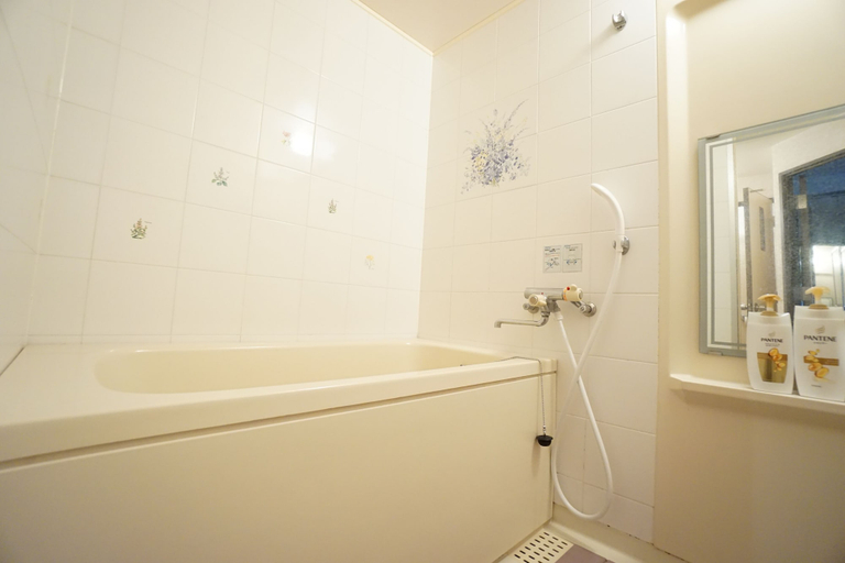 Bathroom 2, Terry's Apartment Shinsaibashi East I G10E, Osaka