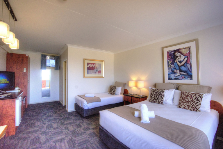 Bedroom 2, Sandridge Motel, Surf Coast - West