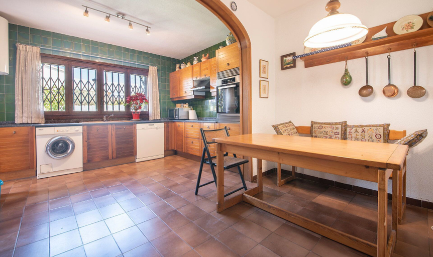 Food & Drinks, Casa Tenis Park (R84), Tarragona