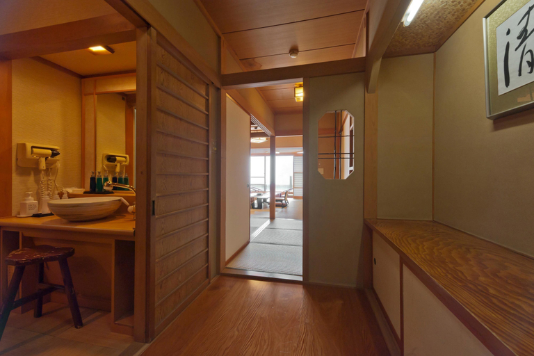 Bathroom 2, Umibenokakureyu Seiryu, Nishiizu