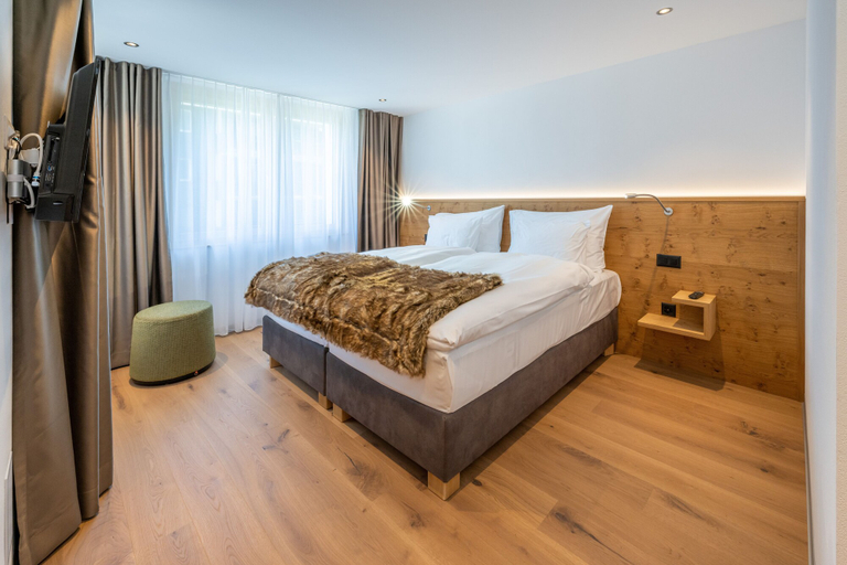 Bedroom 4, Luxury Residence Colosseo Zermatt, Visp
