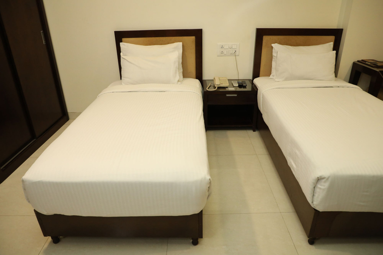 Bedroom 4, Hotel Anantha Executive Suites, Mumbai Suburban