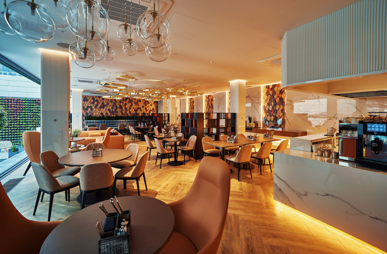 Food & Drinks 5, Radisson Hotel City Centre Odesa, Odes'ka