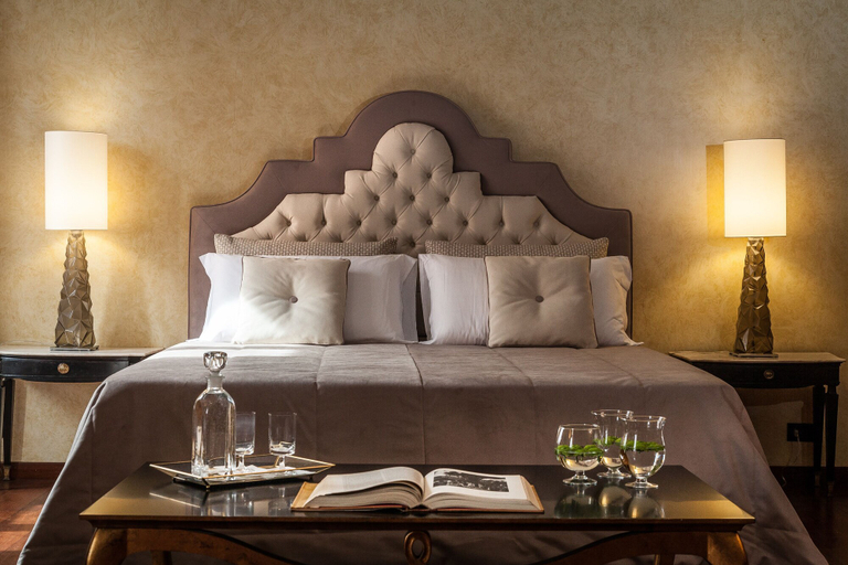 Others 3, Prestigious Apartment Piazza Navona, Rome