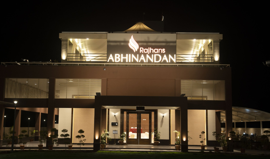 Exterior & Views 1, Hotel Rajhans Abhinandan, Bhopal