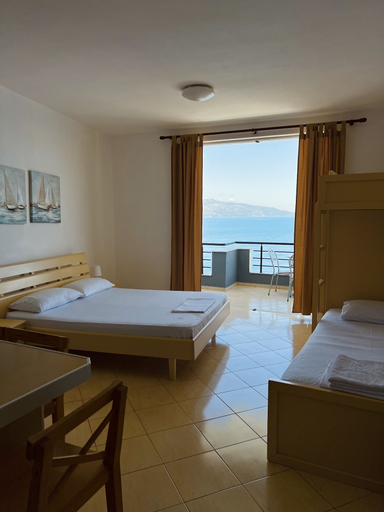 Bedroom 3, Planet Apartments, Sarandës