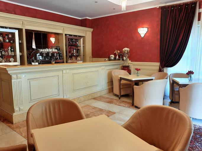 Food & Drinks 5, Regina di Saba Hotel - Villa Ricevimenti, Avellino