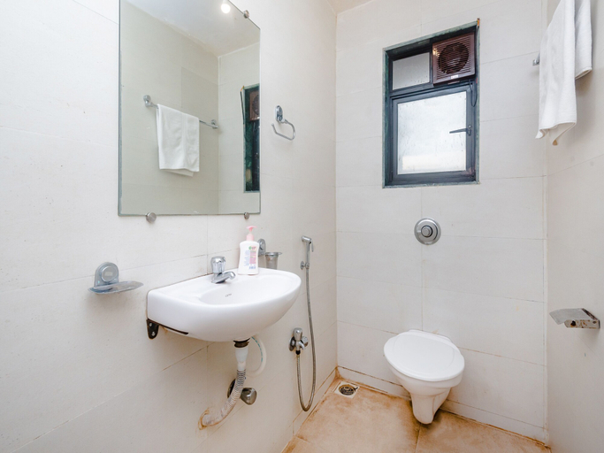 Bathroom 5, Tuliip Residency, Mumbai Suburban