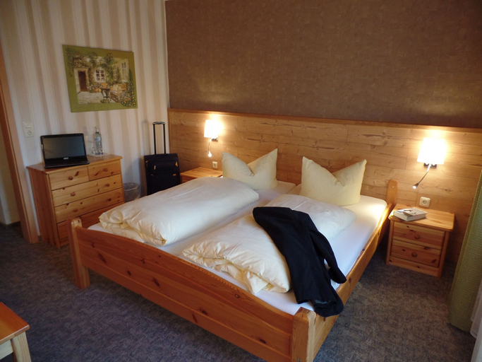 Bedroom 4, Hotel Gasthof Roseneck, Kronach