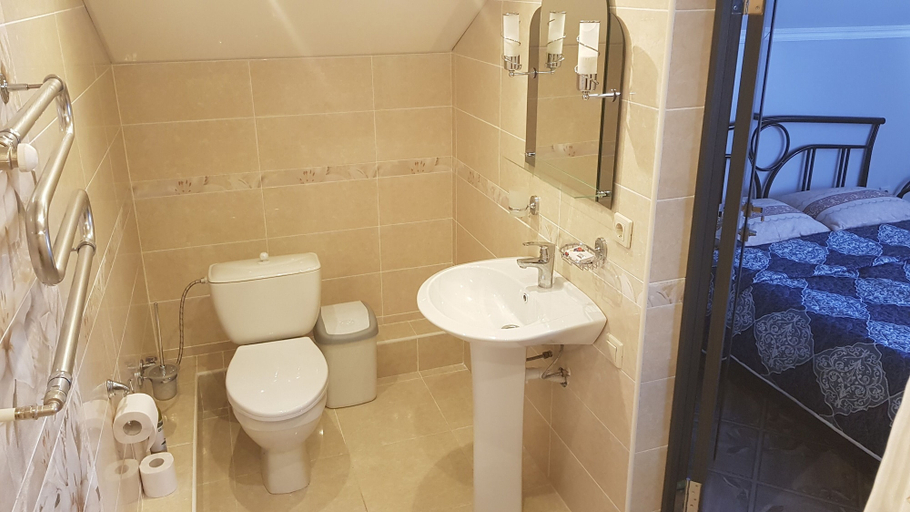 Bathroom 4, Guest House Alexandra, Sochi gorsovet