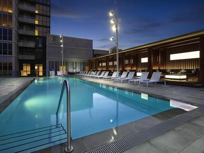 Sport & Beauty, Applewood Suites - Luxury 3 BDRM, Toronto