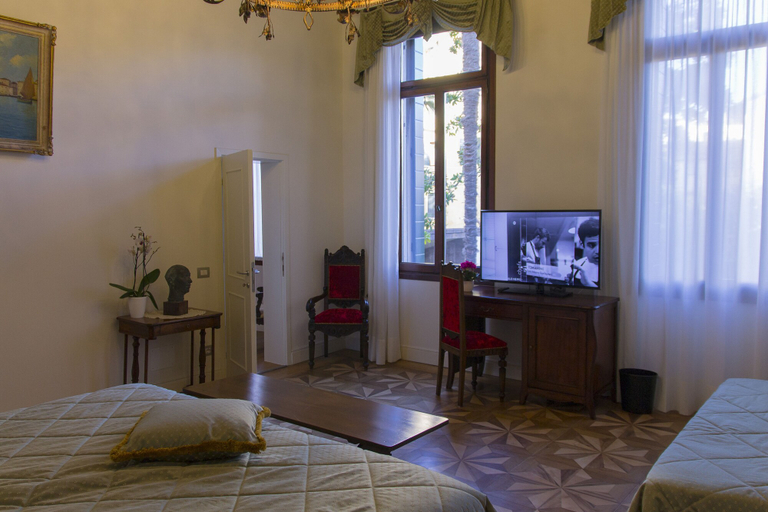 Bedroom 3, Sant Antonin, Venezia