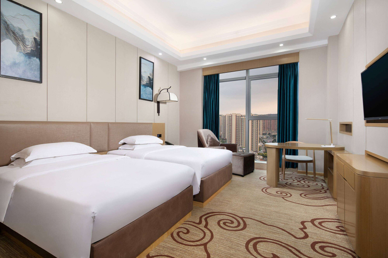 Bedroom 2, Ramada By Wyndham Changsha North, Changsha