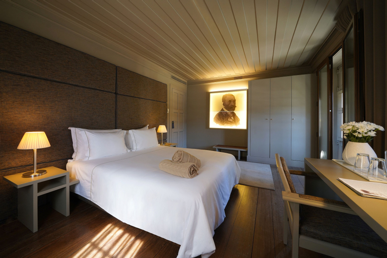 Bedroom 25