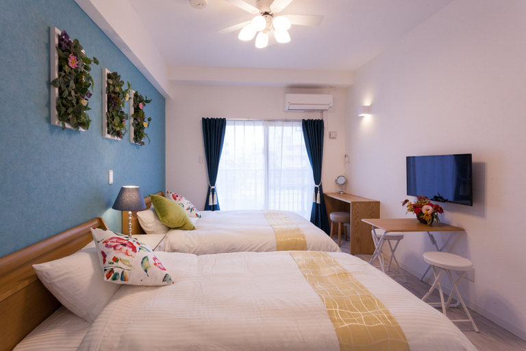Bedroom 2, Kariyushi Condominium Resort Chatan ARAHA SUNSET, Ginowan