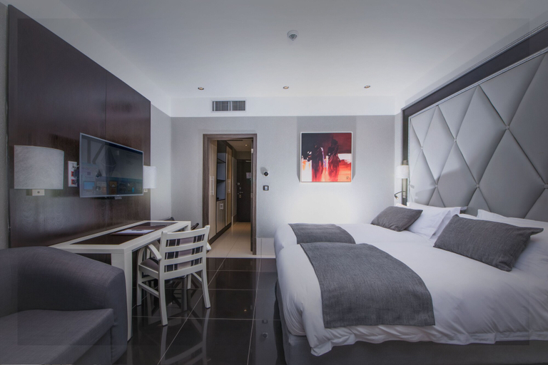 Bedroom 4, Krystal Palace Douala, Wouri