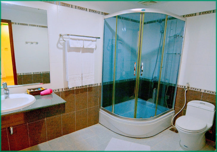 Bathroom 5, Green Hotel, Vũng Tàu