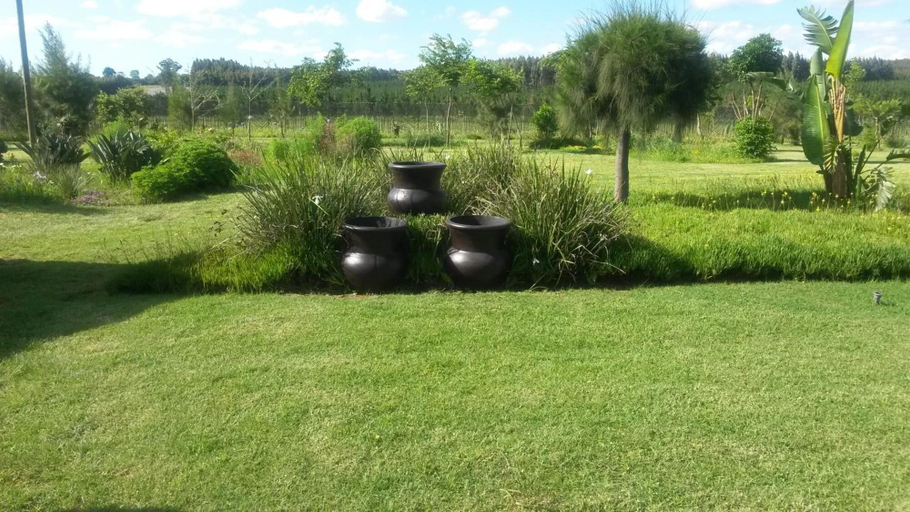 Others 5, African Flair Country Lodge, Gert Sibande