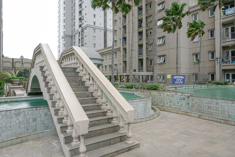 Exterior & Views, Comfy Spacious 3BR at Grand Palace Kemayoran Apartment By Travelio, Jakarta Pusat