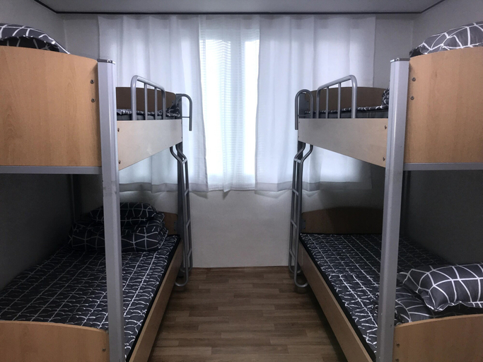 Bedroom 3, Gwangju Songjeong Station Guesthouse - Hostel, Gwangsan