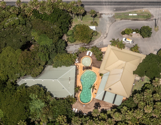 Exterior & Views 2, Tiona Palms Holiday Park, Great Lakes