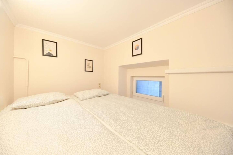 Bedroom 2, Cosy studioflat in downtown Bp, Hársfa str, Budapesti